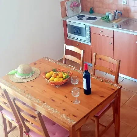 דירה Odysseion *