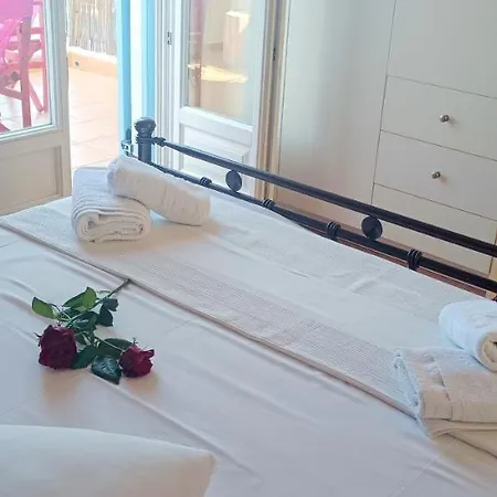 Odysseion * ואטי