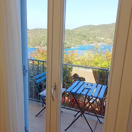 Odysseion Apartment *